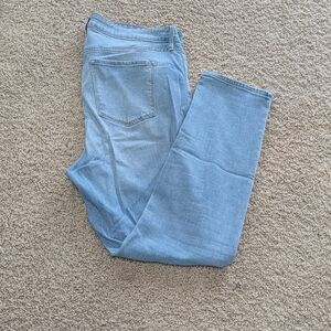 Old Navy High-Rise Wow Straight Jeans in Light Blue